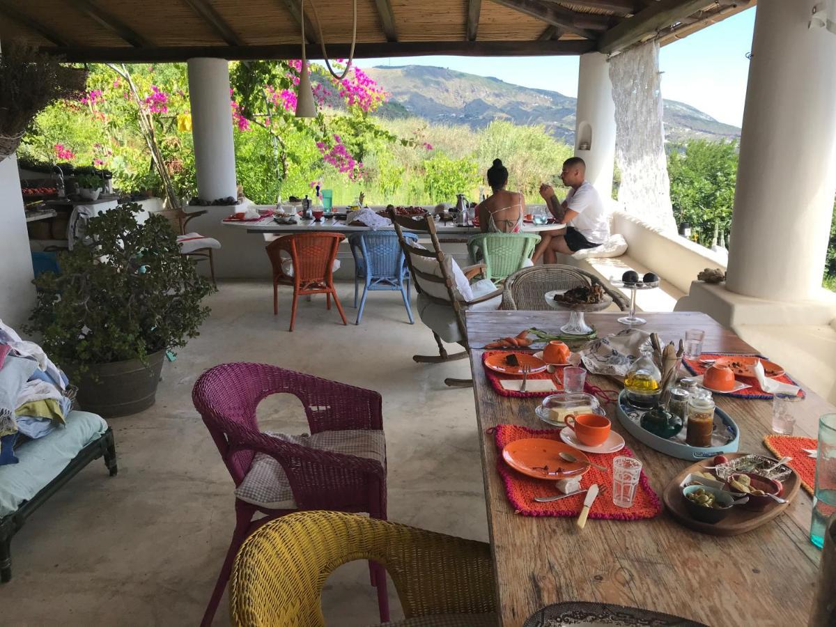 B&B Al Salvatore Di Lipari Extérieur photo