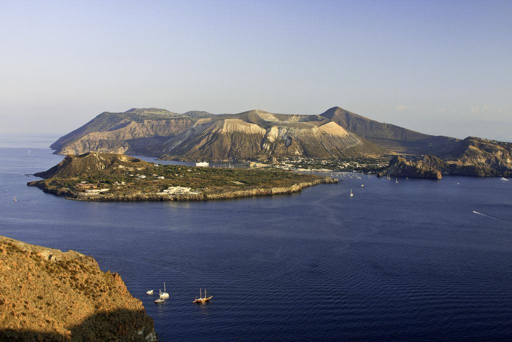 B&B Al Salvatore Di Lipari Extérieur photo