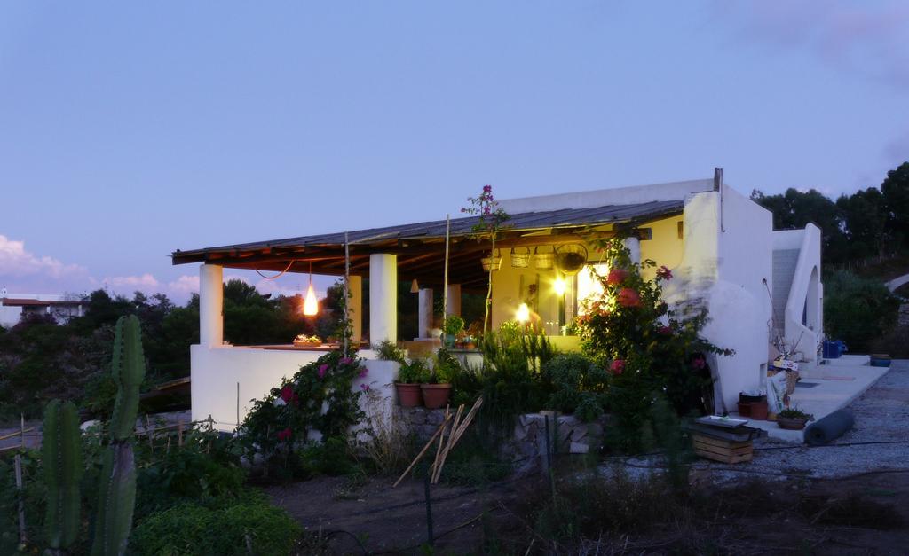 B&B Al Salvatore Di Lipari Extérieur photo