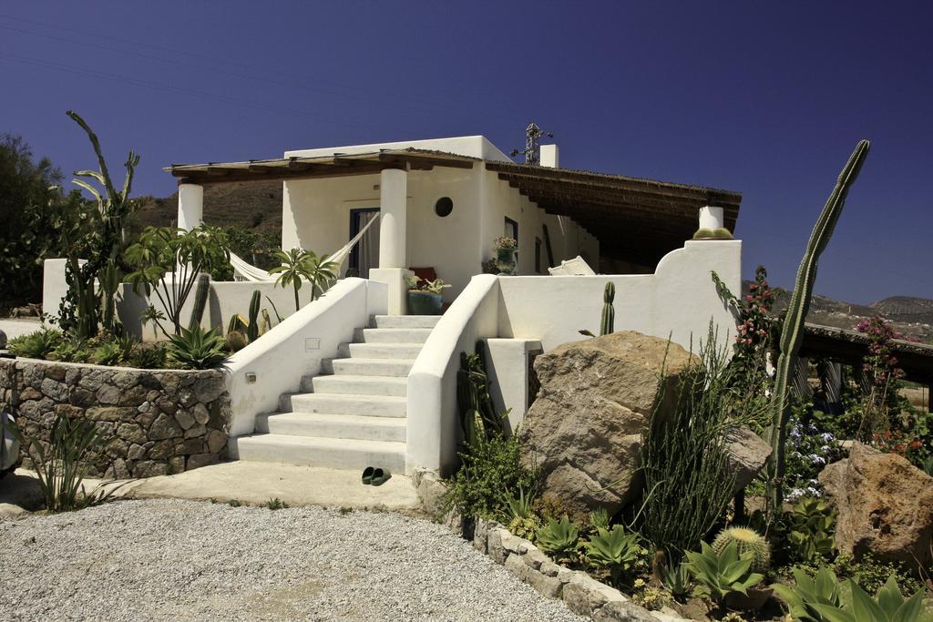B&B Al Salvatore Di Lipari Extérieur photo